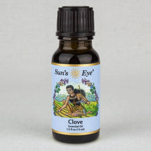 Clove Essential Oil: .5 fl oz