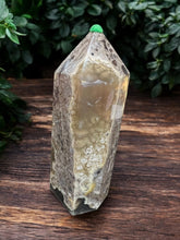 Fluorescent Volcano Agate Tower