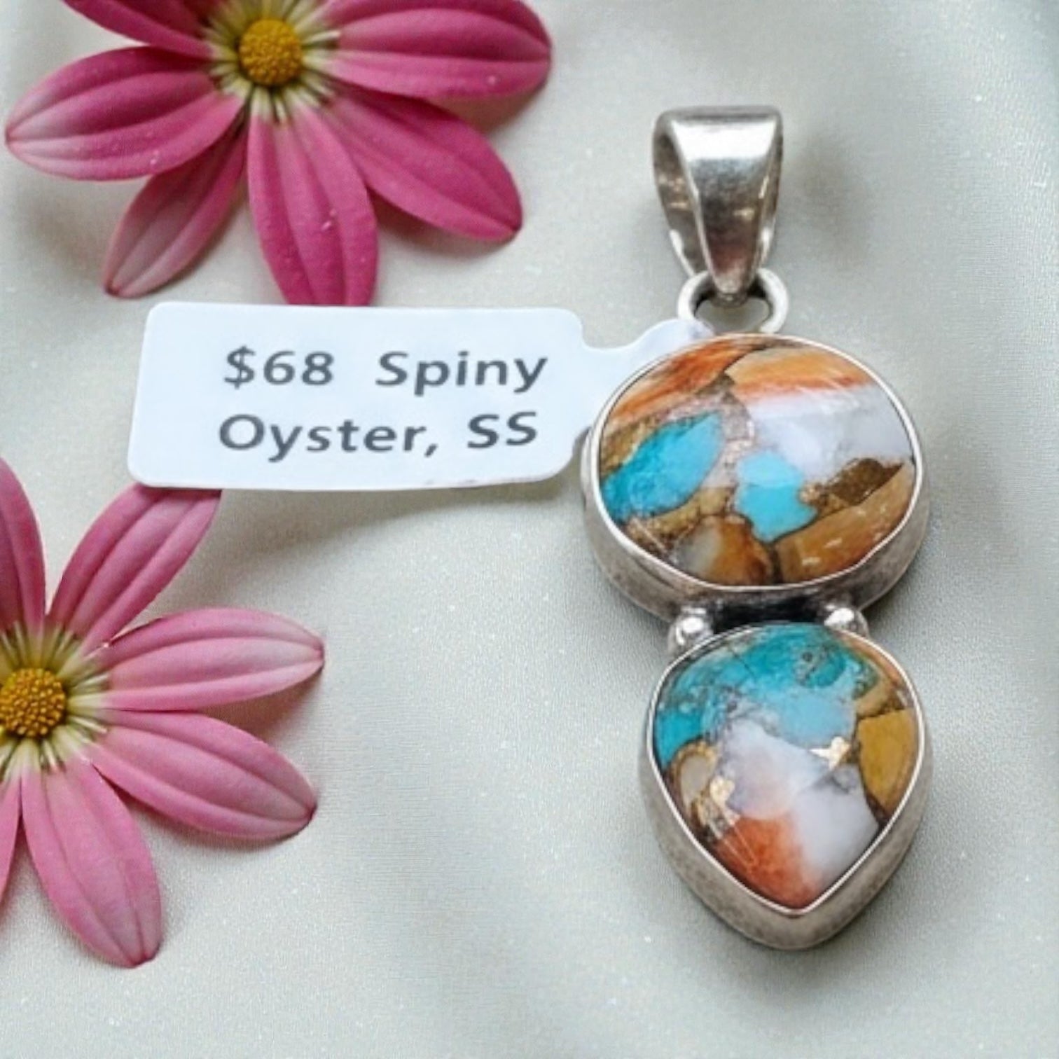 Spiny Oyster Pendant