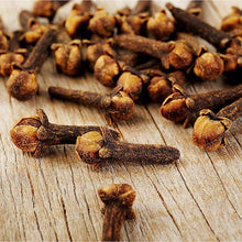 Clove Essential Oil: .5 fl oz